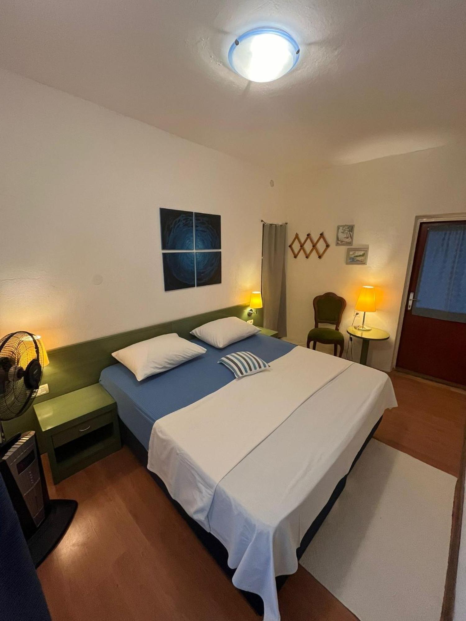 Apartmani Ankora Brist Δωμάτιο φωτογραφία