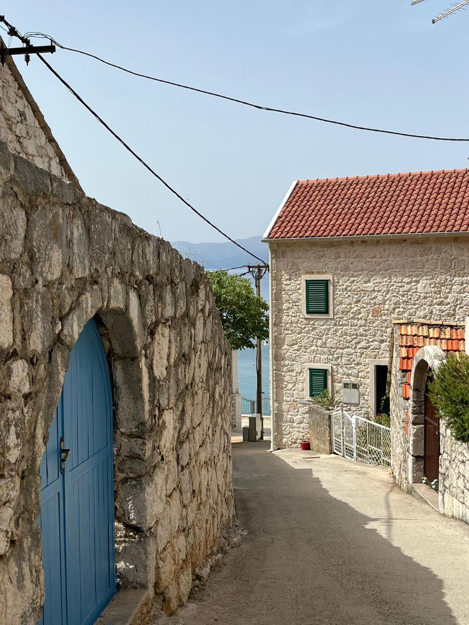 Apartmani Ankora Brist Εξωτερικό φωτογραφία